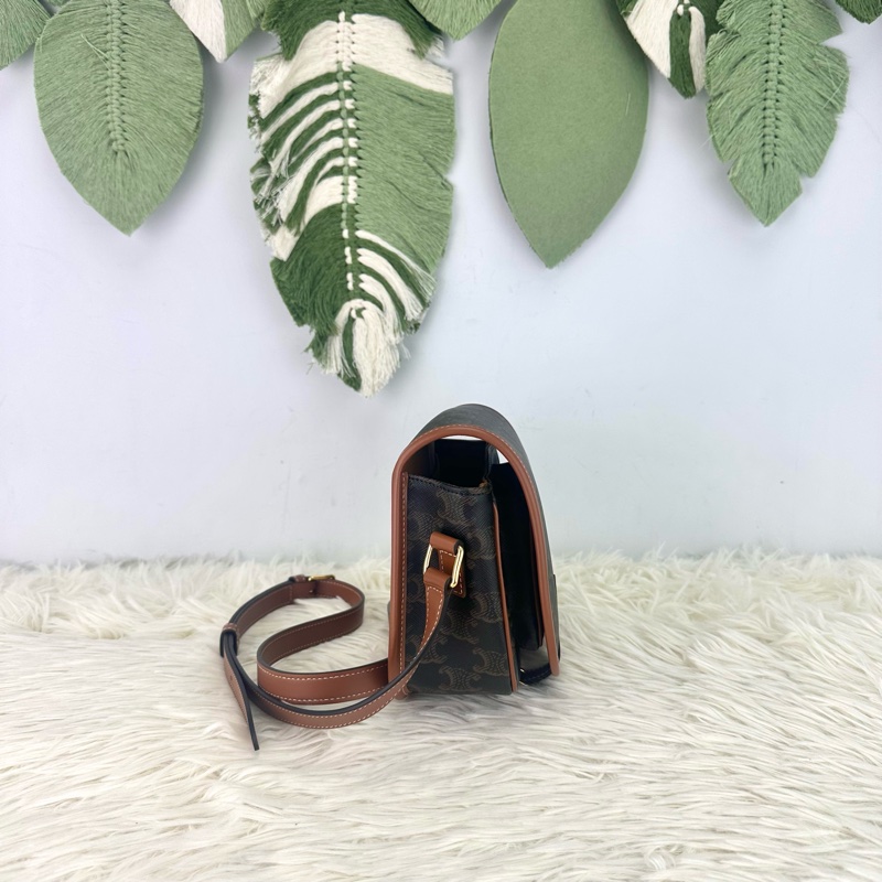 CELINE Triomphe Folco 啡色馬鞍包-3