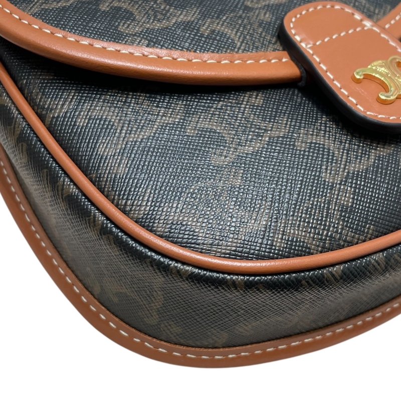 CELINE 思琳 TRIOMPHE BESACE 凱旋門迷你肩背包 PVC帆布 老花 棕色 金釦-6