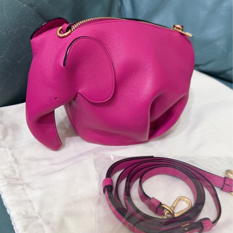 全新LOEWE 經典Elephant 斜背小包-47