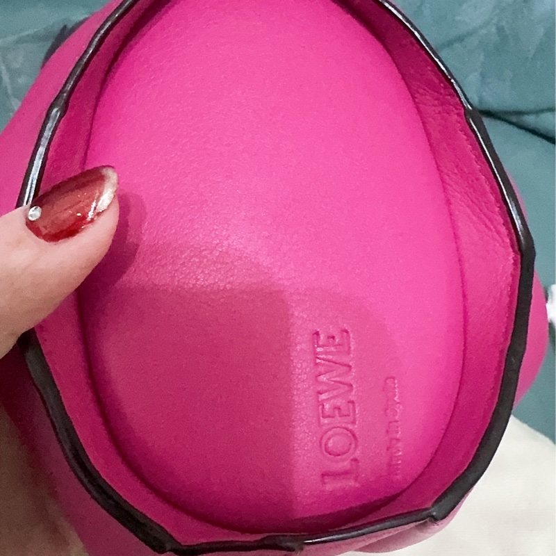 全新LOEWE 經典Elephant 斜背小包-53