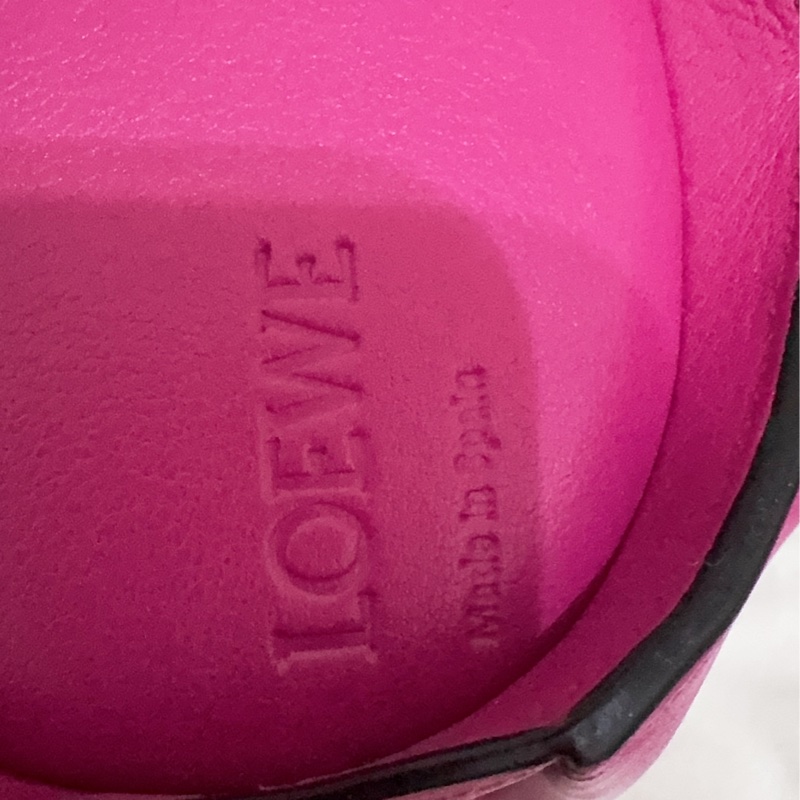 全新LOEWE 經典Elephant 斜背小包-54