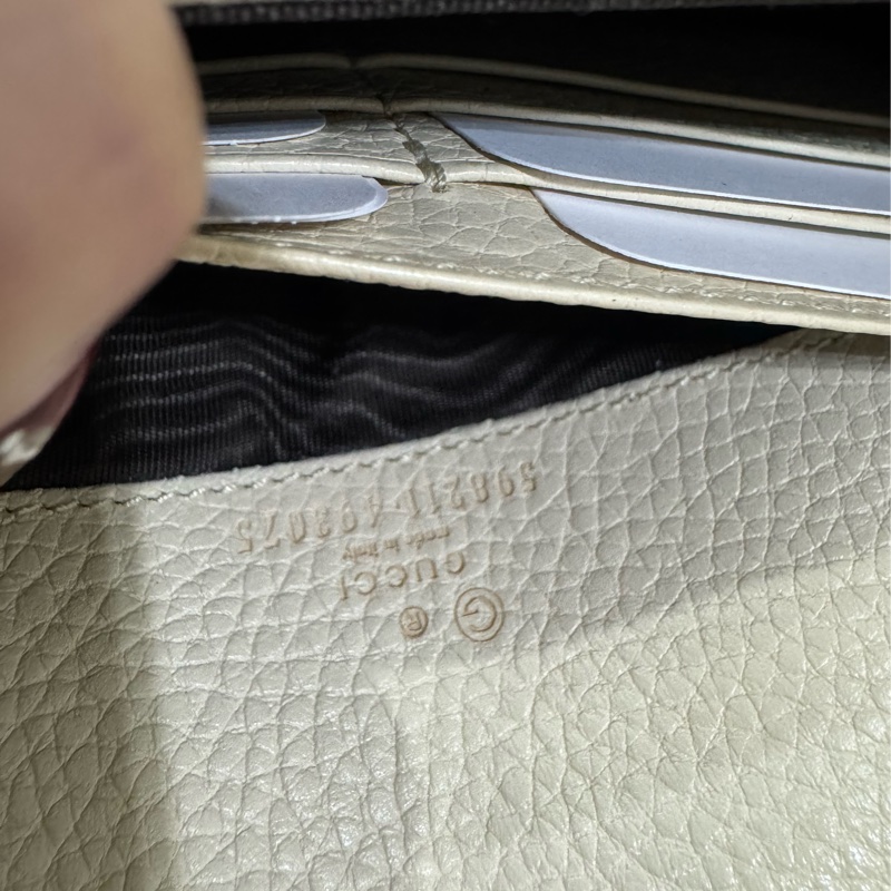 Gucci soho米白色WOC包-13