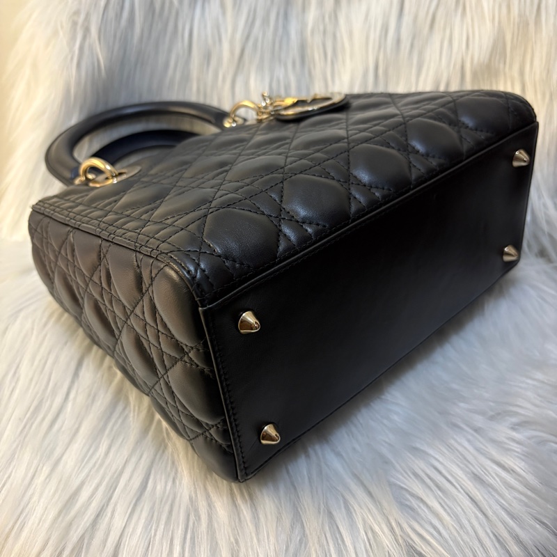 Dior Ladydior黑中號黛妃包-3