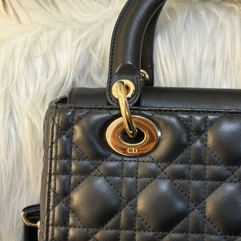 Dior Ladydior黑中號黛妃包-9