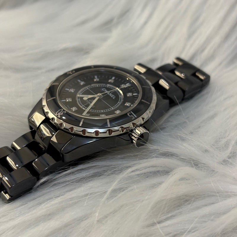 Chanel J12黑陶瓷12點鑽38mm腕錶-1