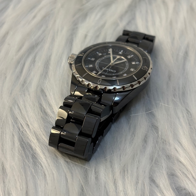 Chanel J12黑陶瓷12點鑽38mm腕錶-4