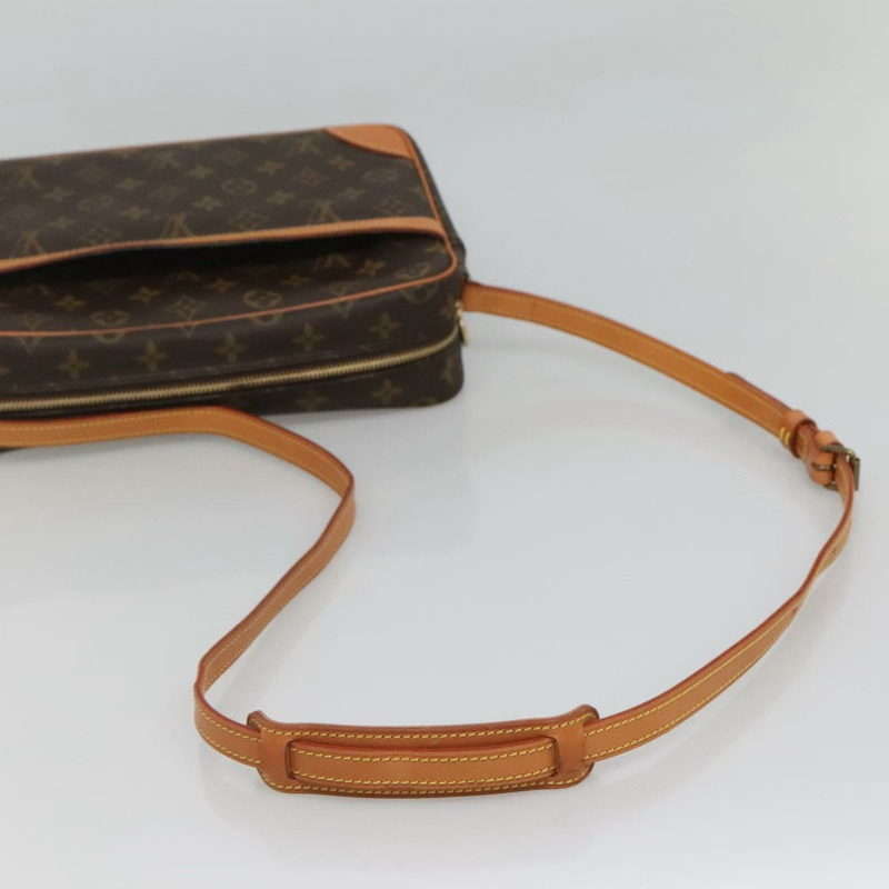 【日本直送】路易威登 Monogram Trocadero 30 肩背包 M51272 LV Auth 124237A-6