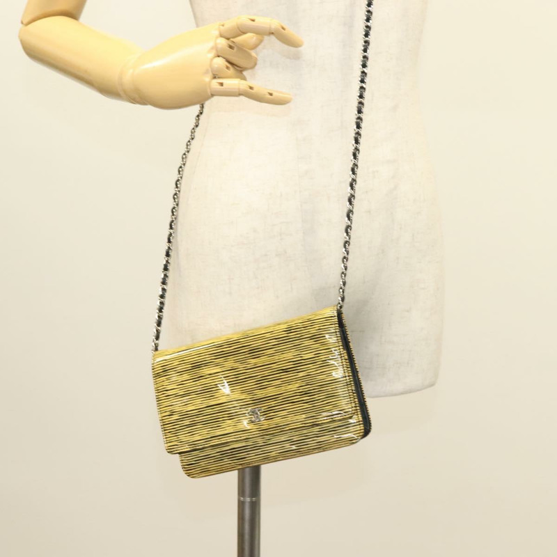 【日本直送】香奈兒漆皮鏈條錢包，黃色，銀色雙C標誌，貨號128843A-24