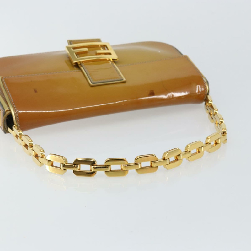 【日本直送】FENDI Mamma Baguette 鏈條單肩包 漆皮 灰色 金色 正品 144385A-6