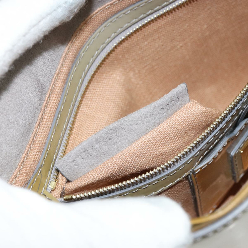 【日本直送】FENDI Mamma Baguette 鏈條單肩包 漆皮 灰色 金色 正品 144385A-11