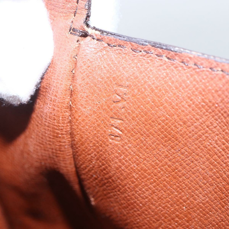 【日本直送】路易威登 Monogram Saint Cloud MM 肩背包 M51243 LV Auth 150963A-11