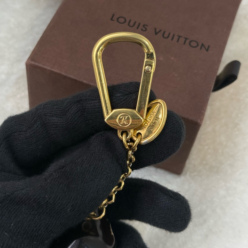 Lv蘋果🍎心型鑰匙扣-4