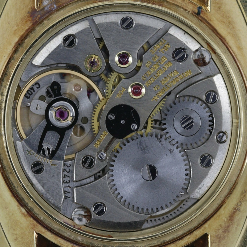 IWC萬國錶沙夫豪森復古403機芯腕錶,18K黃金錶殼搭配壓紋皮革錶帶,手動上鍊,指針式顯示,男士錶盤-3