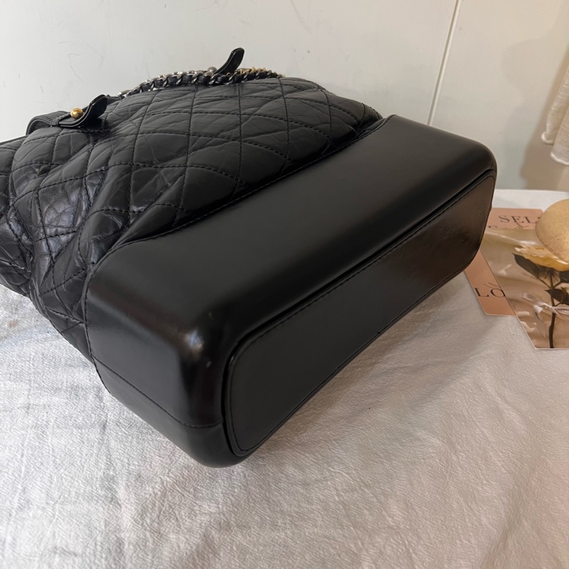 ෆ Chanel流浪托特包-9