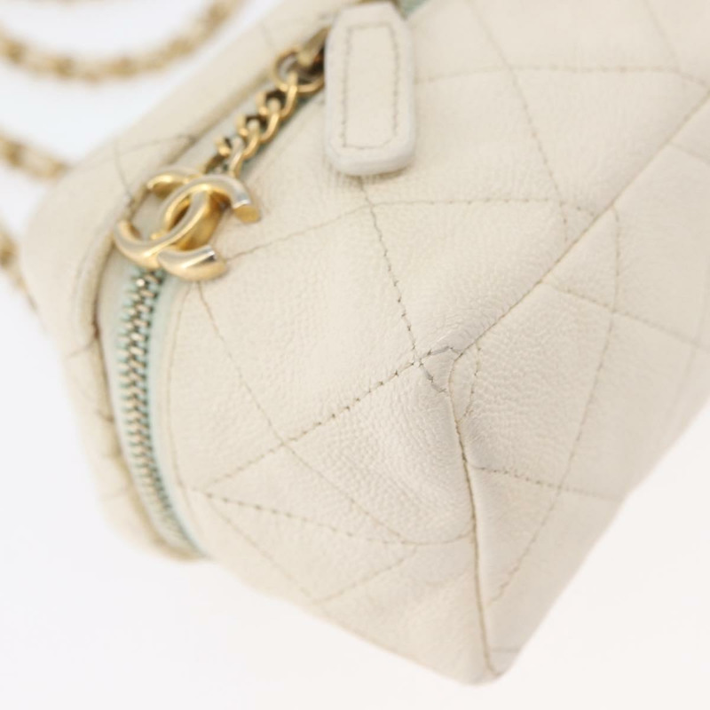 【日本直送】香奈兒 (CHANEL) Matelasse Vanity Chain Bag Caviar Skin White Gold CC Auth 170858A-11