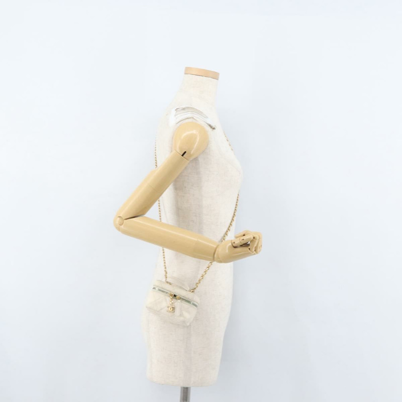 【日本直送】香奈兒 (CHANEL) Matelasse Vanity Chain Bag Caviar Skin White Gold CC Auth 170858A-22