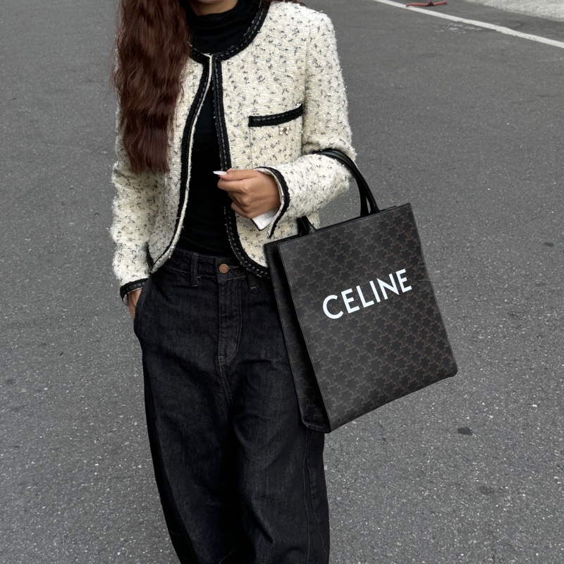 【時尚超好看😎】 Celine 經典老花 托特提包 （專櫃93,000）-15