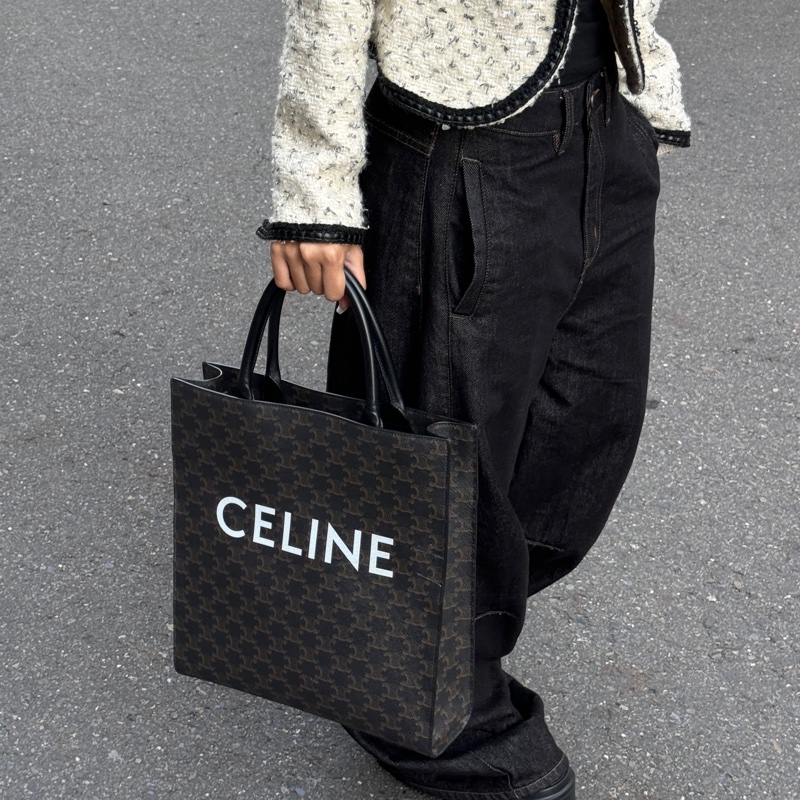 【時尚超好看😎】 Celine 經典老花 托特提包 （專櫃93,000）-21