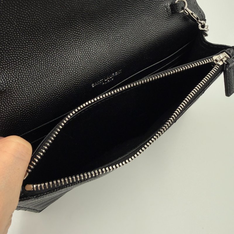 Saint Laurent - 黑色銀釦下蓋信封包╻WOC-20