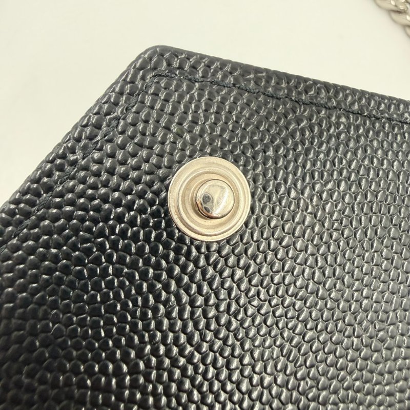Saint Laurent - 黑色銀釦下蓋信封包╻WOC-26