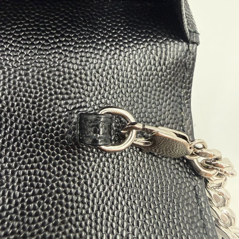 Saint Laurent - 黑色銀釦下蓋信封包╻WOC-28