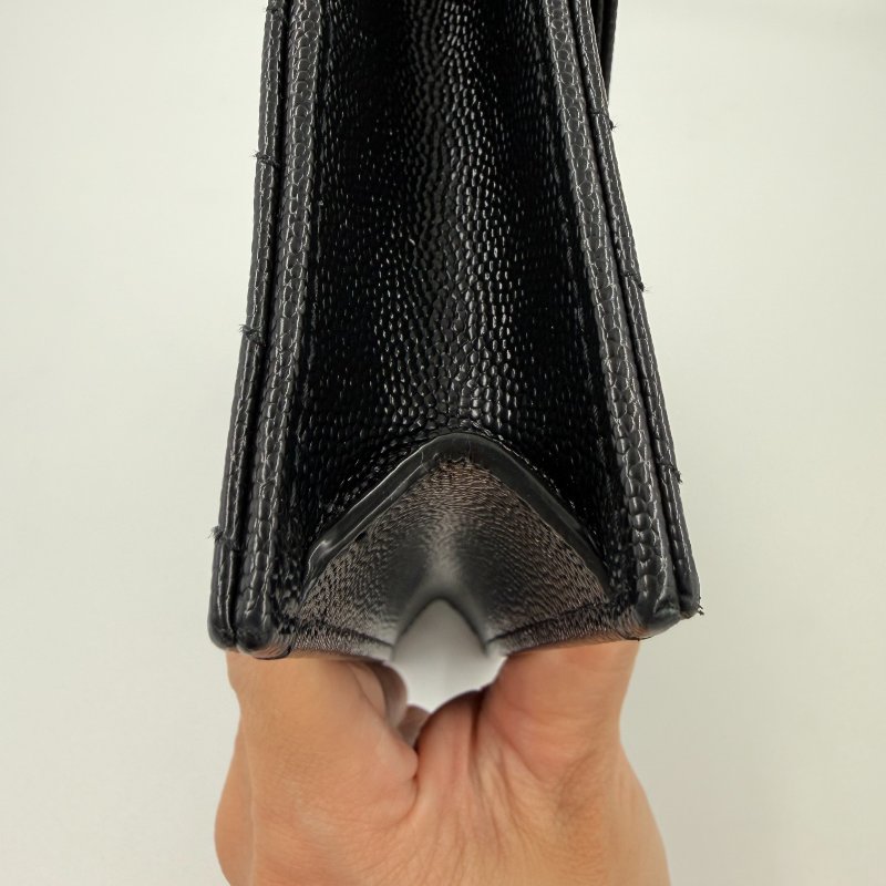 Saint Laurent - 黑色銀釦下蓋信封包╻WOC-22