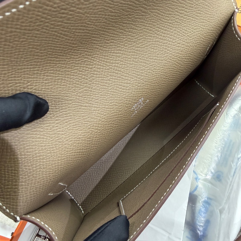 未使用品 Hermes Snap Wallet 小包包 大象灰 Epsom皮 K刻-3