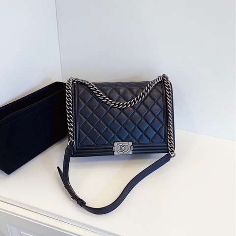 Chanel 香奈兒 黑銀光面牛皮
