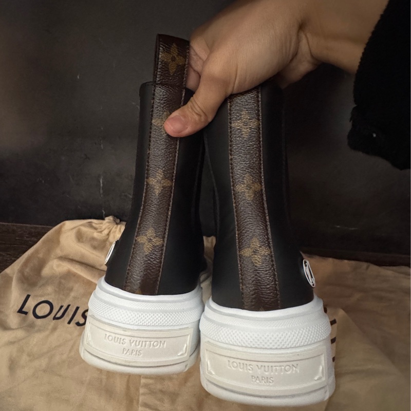 近全新LV Louis Vuitton SQUAND line 36.5運動鞋短靴增高鞋-7