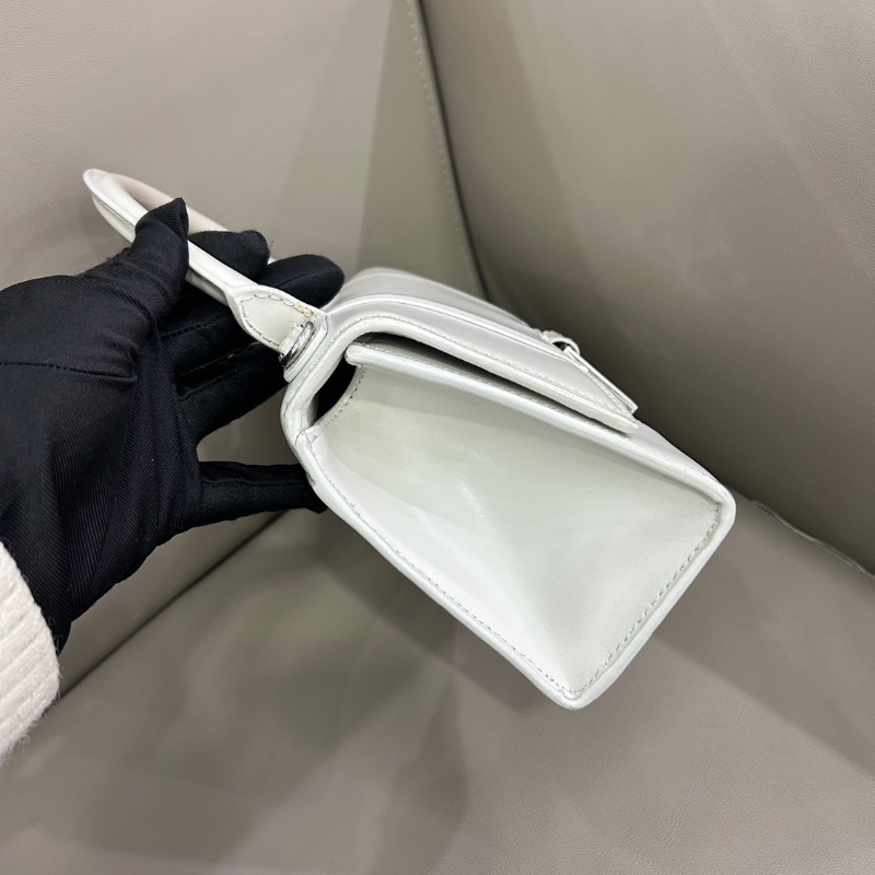 Balenciaga 白色光面牛皮沙漏xs 23*10*15 98新配件塵袋-4