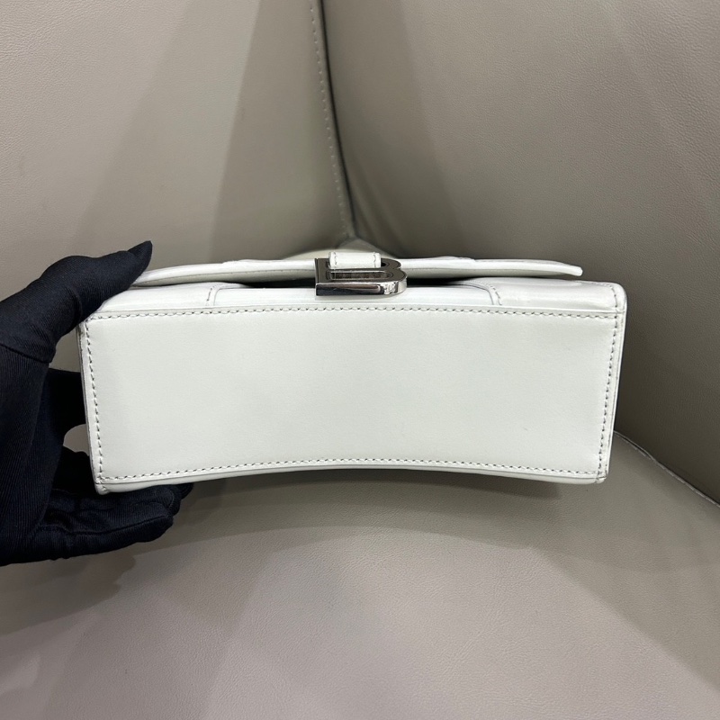 Balenciaga 白色光面牛皮沙漏xs 23*10*15 98新配件塵袋-5