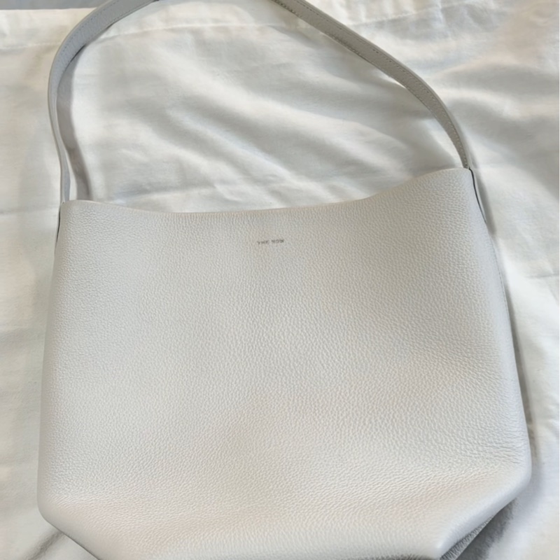 【97新✨ 全網最低價!】The Row 水桶包 白色中號(下單前先詢問庫存❗️)-3