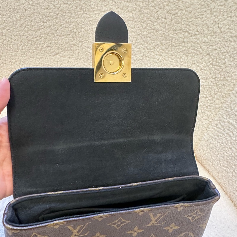 LV鎖頭BB 成色如圖 Louis Vuitton / Louis Vuitton M44141 Monogram 塗層帆布與光滑牛皮革-18