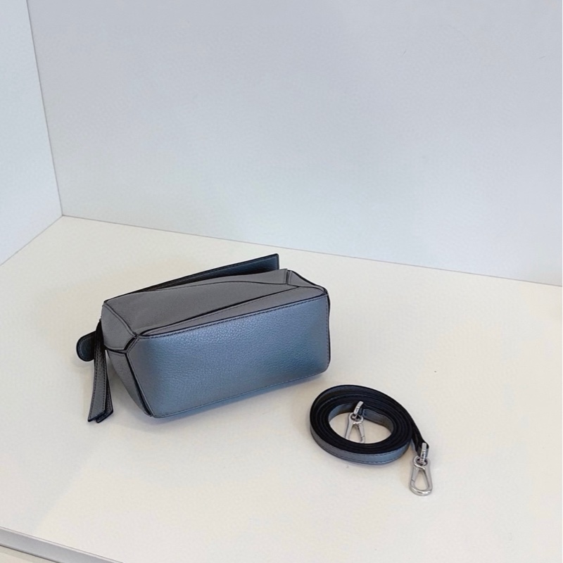 Loewe羅意威 mini puzzle迷你幾何包 灰色-5