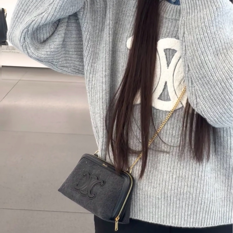 閒置新Celine 賽琳 黑牛仔單寧凱旋門mini貝殼鏈條包-5