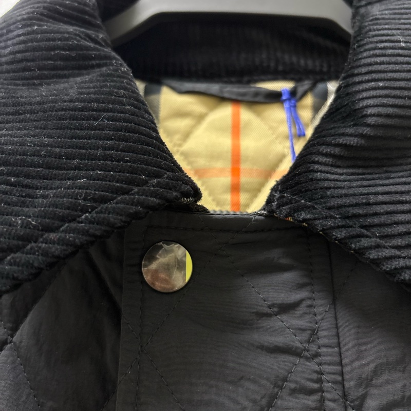 Burberry 燈芯絨衣領格紋外套-11