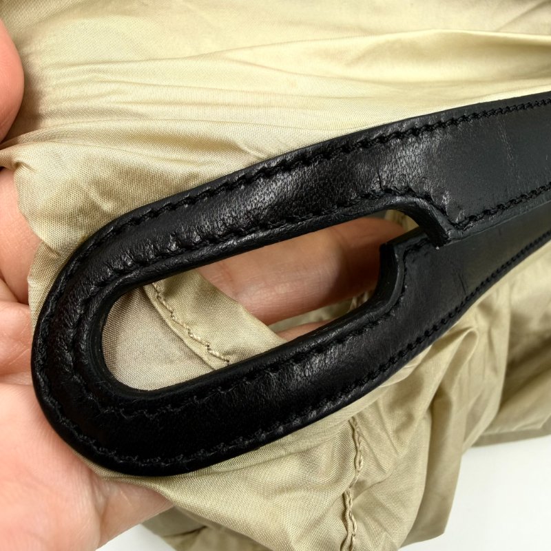 CHANEL - 黑色羊皮菱格銀釦雨衣機場包╻35CM-36