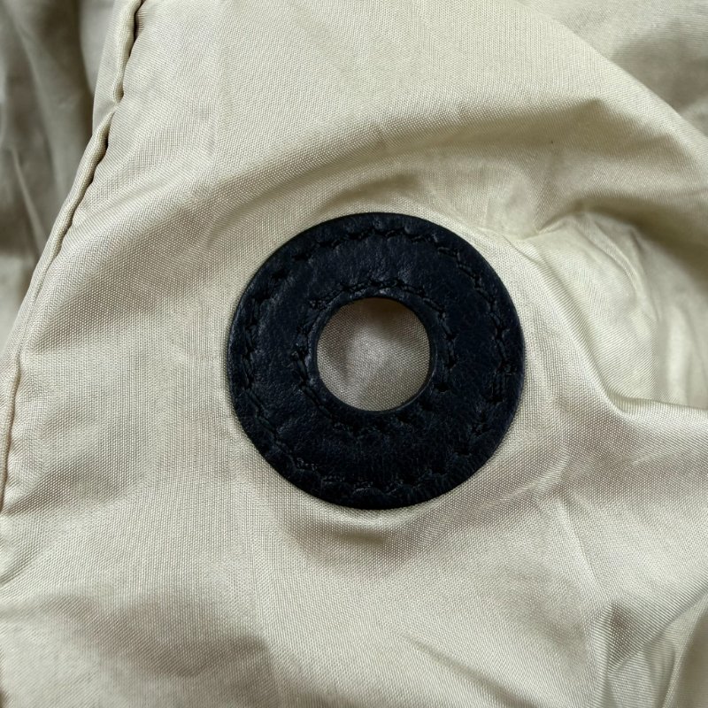 CHANEL - 黑色羊皮菱格銀釦雨衣機場包╻35CM-39