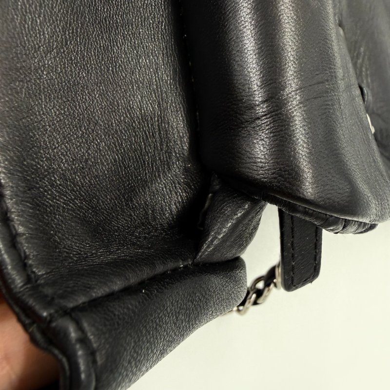 CHANEL - 黑色羊皮菱格銀釦雨衣機場包╻35CM-23