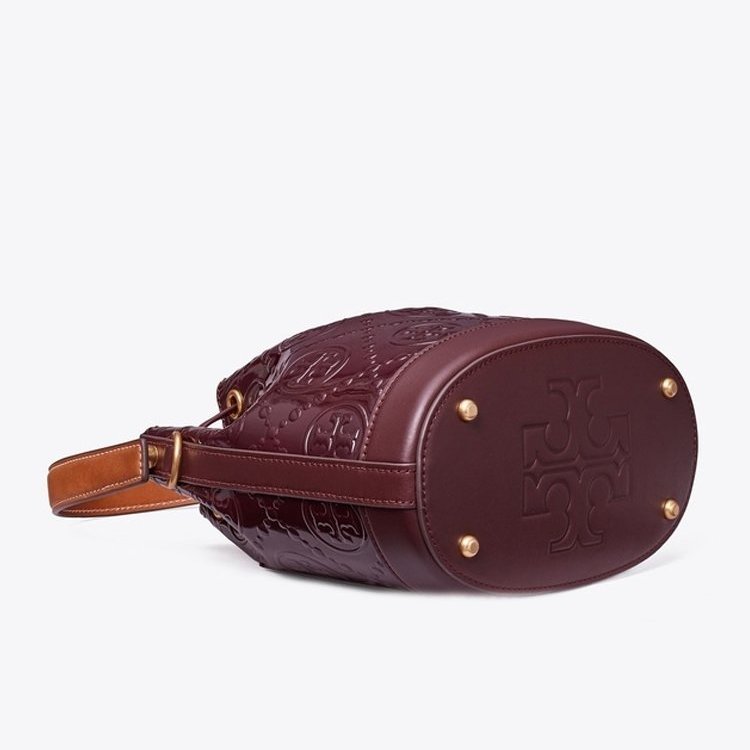 【TORY BURCH】漆皮浮雕LOGO素色束口水桶包/兩用包-酒紅-3