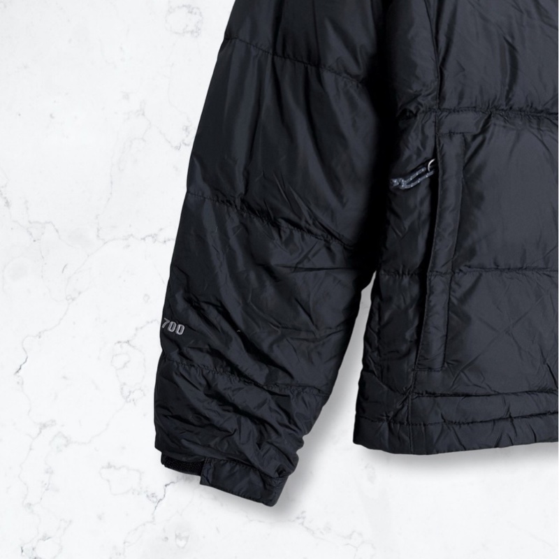 (正品幾乎全新少穿商品無為任何問題)The North Face北臉 女款小尺碼XS黑色保暖麵包羽絨連帽外套-3