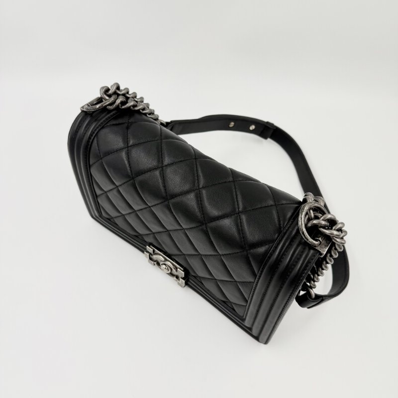 CHANEL - 黑色牛皮大菱格霧銀釦BOY手提斜背包 ╻25CM-9