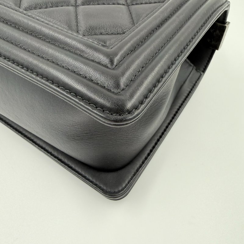 CHANEL - 黑色牛皮大菱格霧銀釦BOY手提斜背包 ╻25CM-13