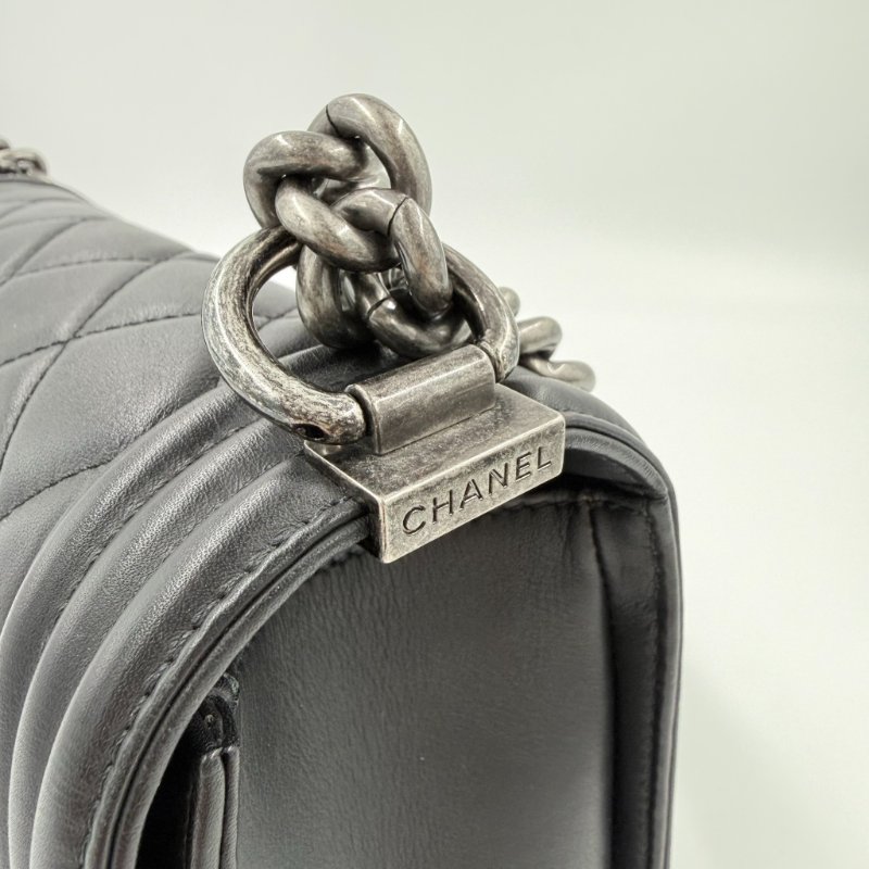 CHANEL - 黑色牛皮大菱格霧銀釦BOY手提斜背包 ╻25CM-18