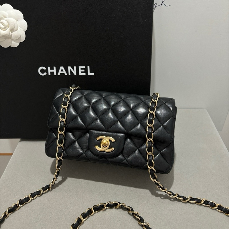 Chanel香奈兒 cf 大mini 黑金羊皮鏈條包-3