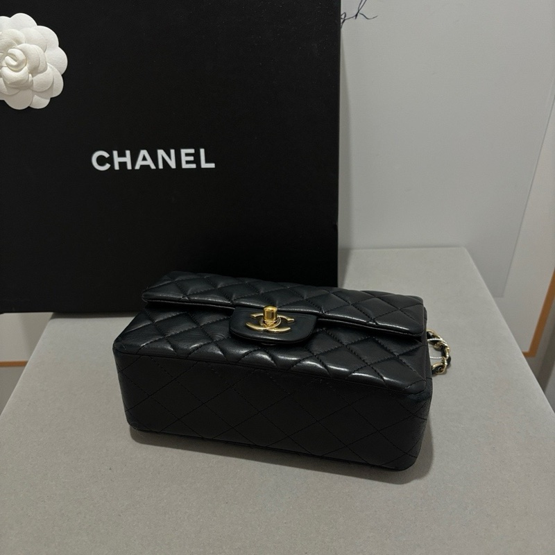 Chanel香奈兒 cf 大mini 黑金羊皮鏈條包-5
