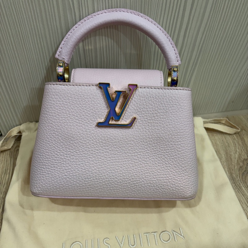 💕LV Capucines Mini手提包(珠光粉)💕-0