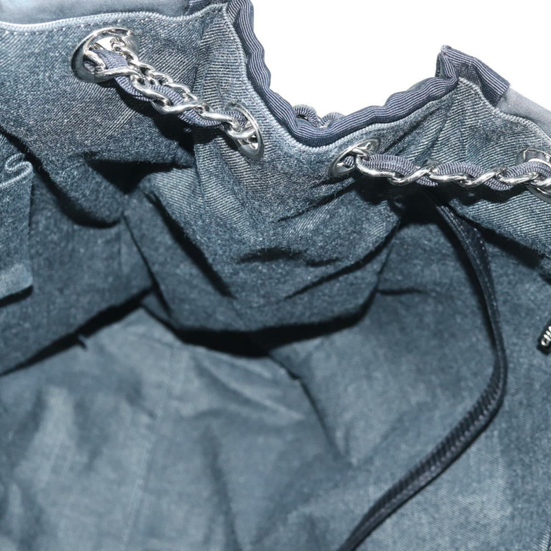 【日本直送】香奈兒 (CHANEL) 郵輪系列帆布手提包，黑色銀色雙C標誌，正品編號 168930SAV-17