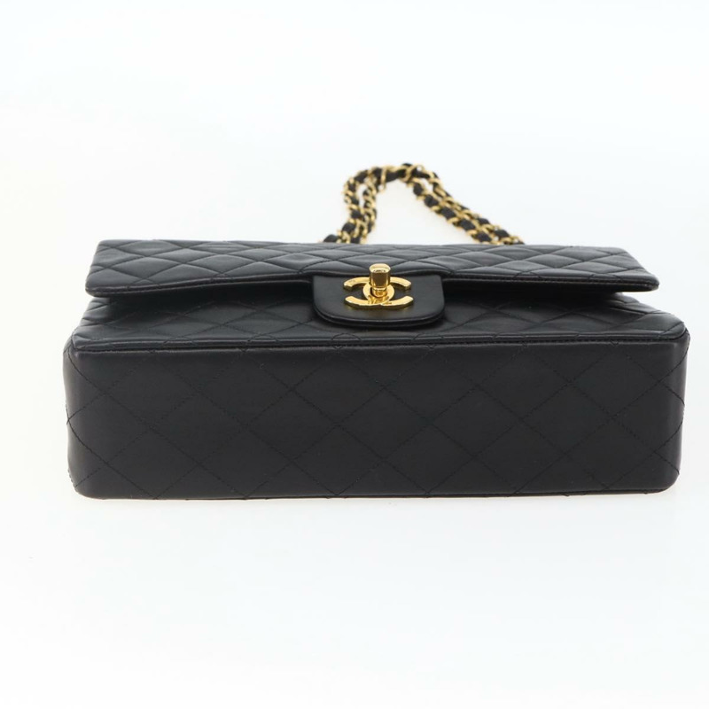 【日本直送】香奈兒 Matelasse 25 雙蓋鏈條包，羊皮材質，黑色，CC 標誌，正品 am10803SAM-4
