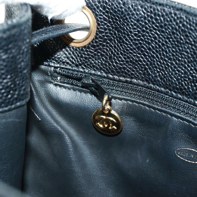 【日本直送】香奈兒 COCO 標誌雙肩包,魚子醬紋皮革,黑色金色 CC 標誌,正品 SK008SV-25